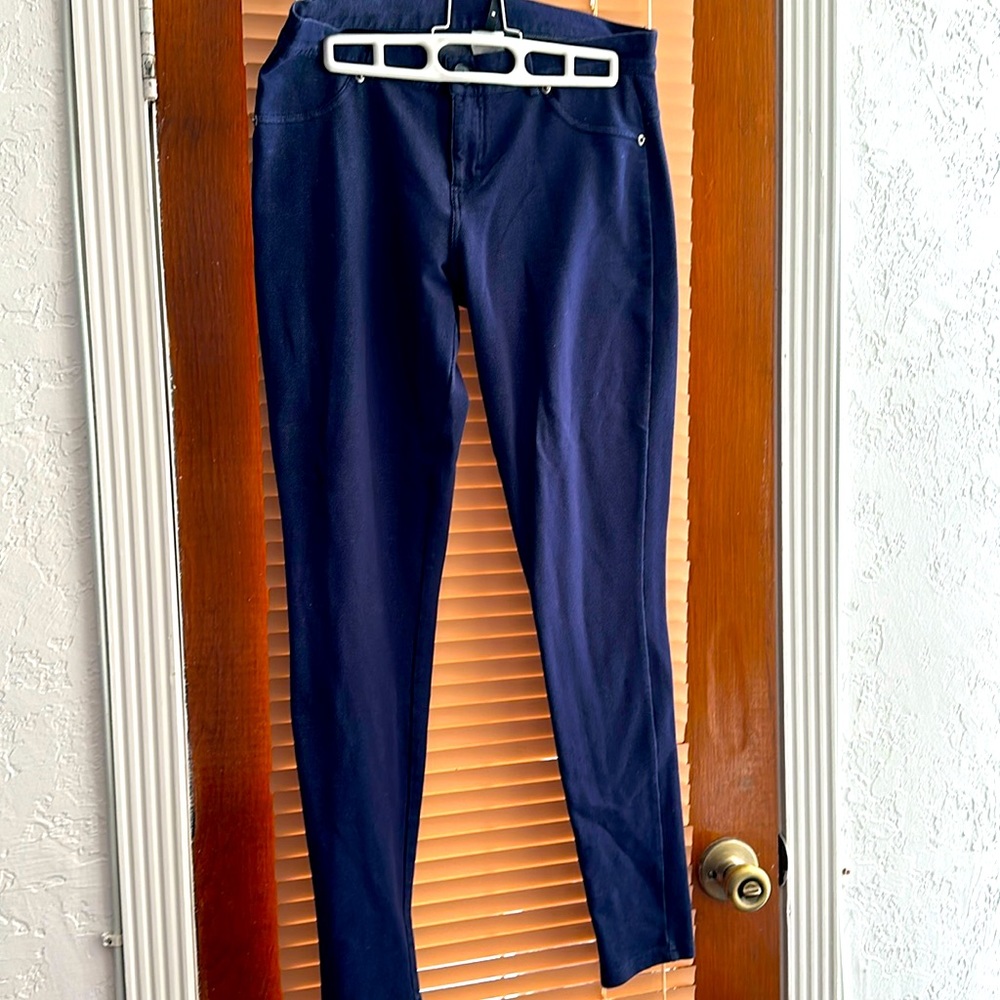leggings size medium